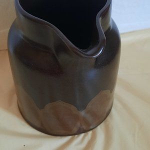 Royal doulton marbella  creamer